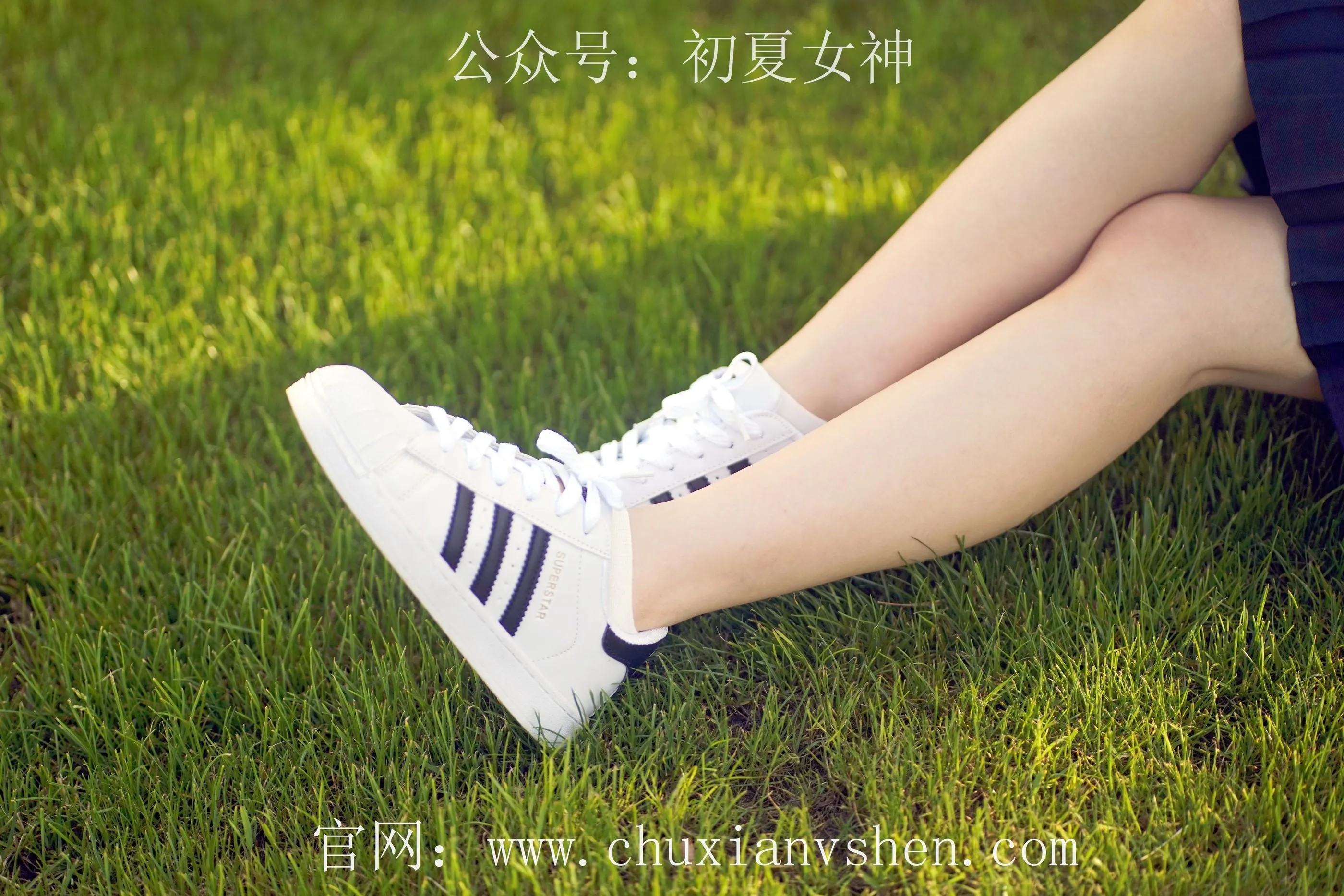 初夏女神 NO.061 念念 春秋JK套搭配三叶草贝壳头鞋 [115P]插图1
